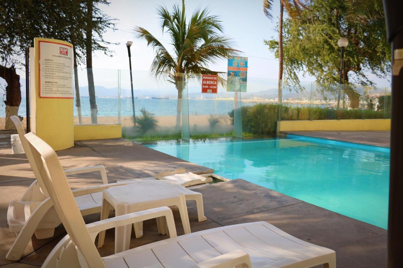 Zar Manzanillo Hotell Exteriör bild