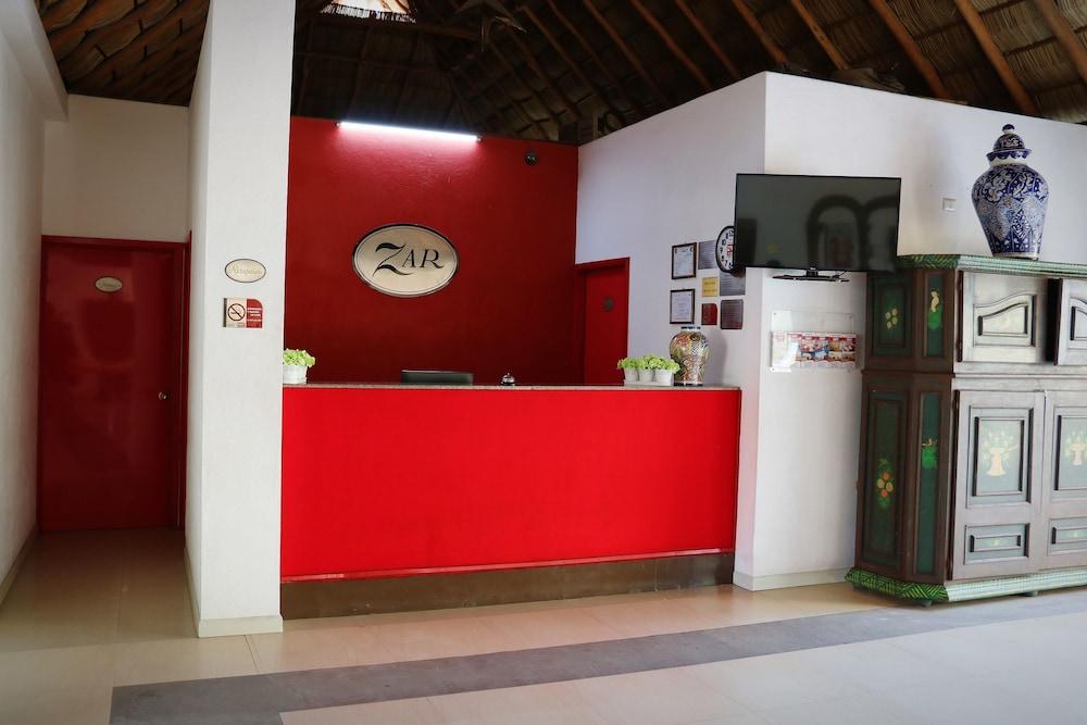 Zar Manzanillo Hotell Exteriör bild