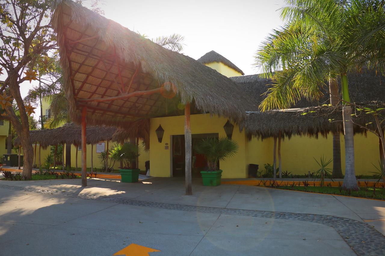 Zar Manzanillo Hotell Exteriör bild