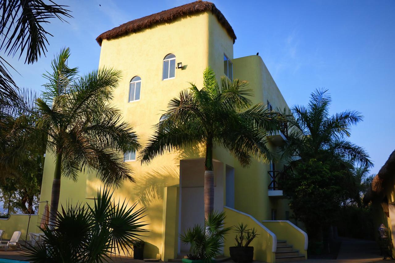 Zar Manzanillo Hotell Exteriör bild